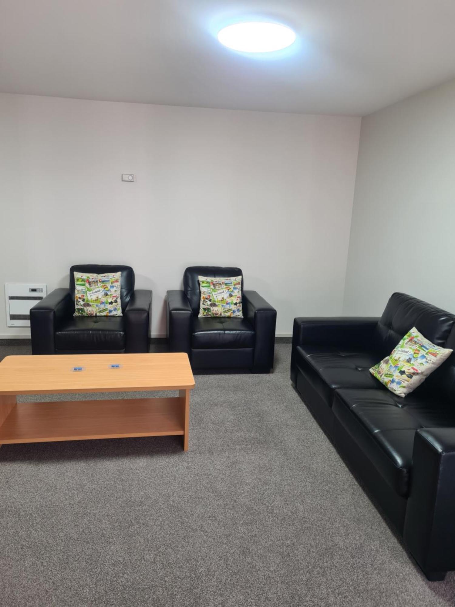 Arran Motel 4*