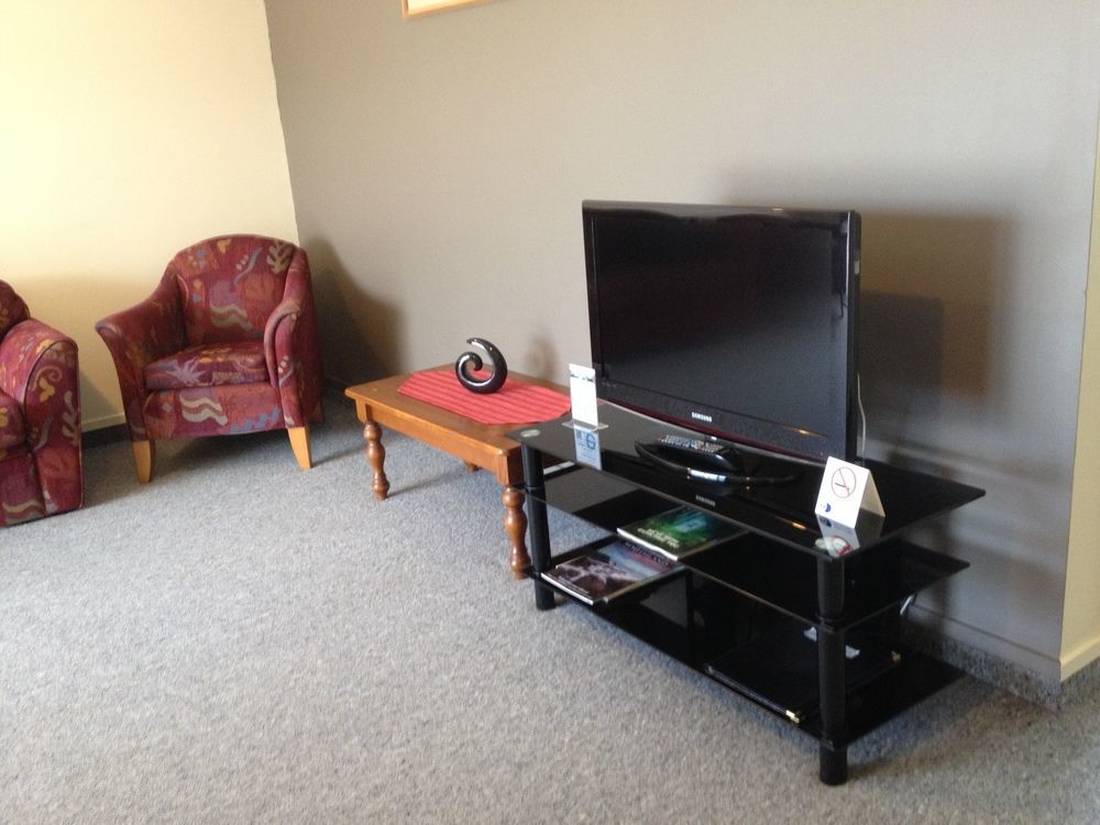Arran Motel 4*